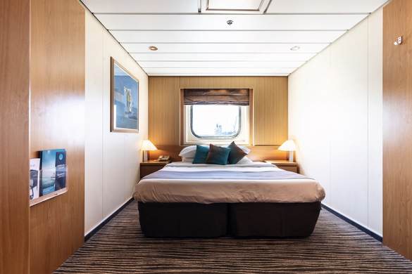 Marella Cruises Marella Explorer Large Outside Cabin ©Cezare White.jpg